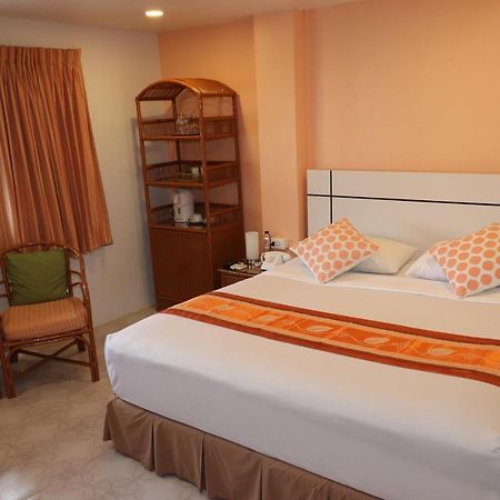 Summer Breeze Hotel Patong Zewnętrze zdjęcie